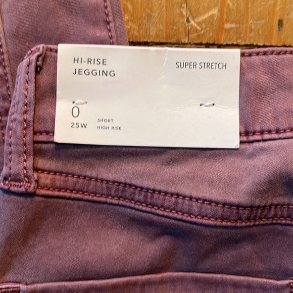 NWT American Eagle Hi Rise Belted Jegging Super Stretch Mauve 0 25W Short - Picture 5 of 12